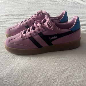 Gola Pink Sneakers with Blue and Black Accents